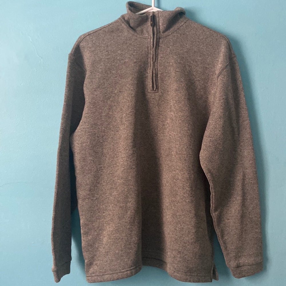Men’s Brown Hagger Sweater. Size L NWOT.
